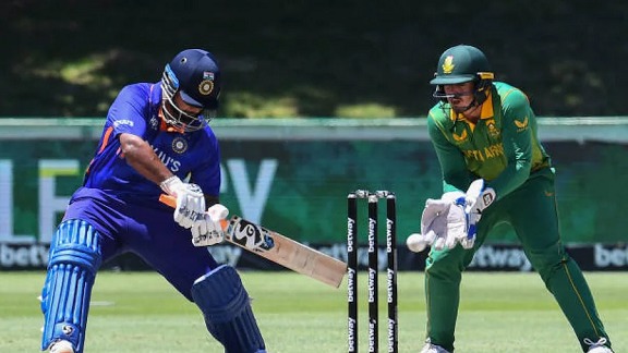 Untitled 57 8 ભારતે બીજી ODIમાં દક્ષિણ આફ્રિકાને જીતવા માટે 288 રનનો લક્ષ્યાંક આપ્યો