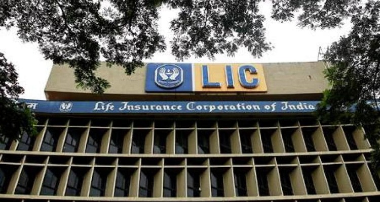 kishan bharvad 1 4 LIC IPO પર સેબીને સરકારનું અલ્ટીમેટમ, કહ્યું..