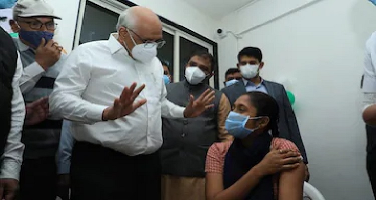 student રાજ્યમાં મુખ્યમંત્રી ભૂપેન્દ્ર પટેલના હસ્તે ગાંધીનગરમાં બાળકોની રસીકરણનો પ્રારંભ,જાણો વિગત