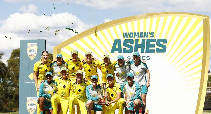 1 6 1 ઓસ્ટ્રેલિયાની મહિલા ટીમે ત્રીજી ODI મેચમાં જીત મેળવી એશિઝ સીરીઝ કરી નામે