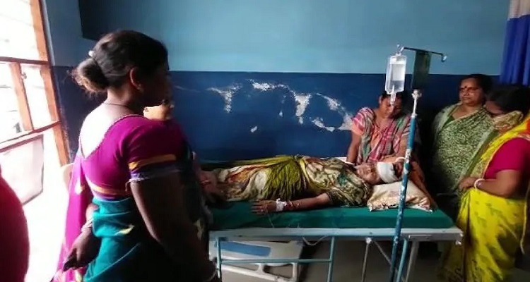 15 17 પશ્વિમ બંગાળમાં રાજકીય હિંસા યથાવત,હુગલીમાં મહિલા કાઉન્સીલરને કારથી કચડી નાંખવાનો પ્રયાસ