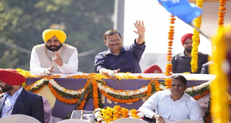 on-april-2-cm-kejriwal-will-hold-a-road-show-with-bhagwant-mann-in-ahmedabad-pp
