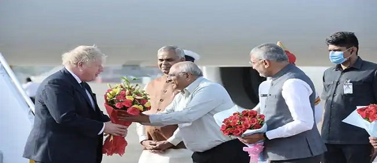uk-pm-boris-johnson-arrives-in-ahmedabad-gujarat-he-is-on-a-2-day-india-visit, pp