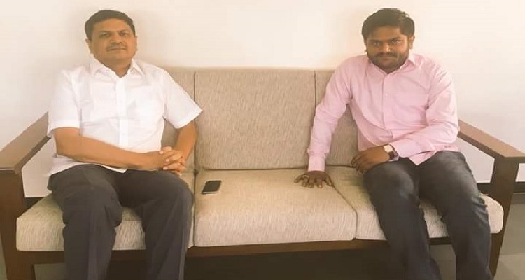 Is Hardik worried that Naresh Patel's entry into Congress will reduce his size?, pp