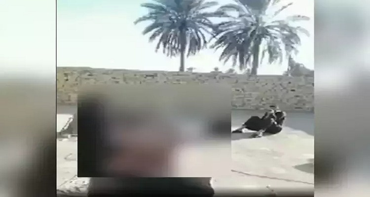 Untitled 5 1 ઈરાકમાં એક વ્યક્તિએ પુત્રના મોઢામાં સિગારેટ મૂકી , દબાવ્યું AK 47 નું ટ્રિગર, શું થયું? જુવો વીડિયો