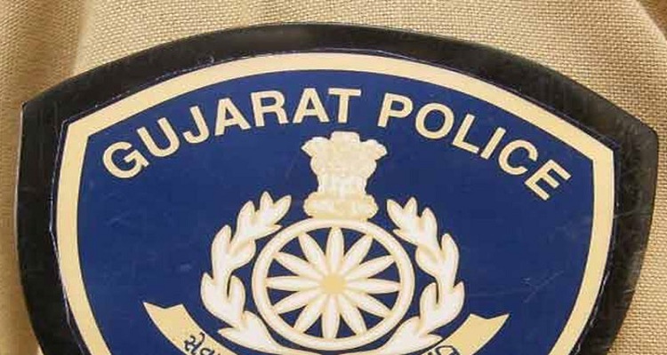 Untitled 7 9 ગુજરાત પોલીસ અમેરિકામાં ધરપકડ કરાયેલા 6 ભારતીયોના પરિવારજનોની કરશે તપાસ