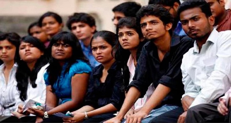 5 26 યુક્રેનથી પરત આવેલા મેડિકલ વિદ્યાર્થીઓનો ભારત સરકારે આ કારણથી એડમિશન આપવાનો કર્યો ઇનકાર