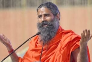 Baba Ramdev FIR રામદેવ પર રાજસ્થાનના બાડમેરમાં ઈવેન્ટમાં દ્વેષપૂર્ણ ભાષણનો આરોપ: રિપોર્ટ