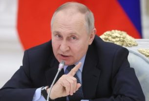 Putin Moldova પશ્ચિમ ઇચ્છે છે કે રશિયનો અંદરોઅંદર ઝગડી એકબીજાને ખતમ કરેઃ પુતિન