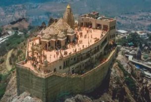 Pavagadh Temple અંબાજી મંદિરના વિવાદ બાદ હવે પાવાગઢમાં શ્રીફળ લઈ જવા પર પ્રતિબંધ