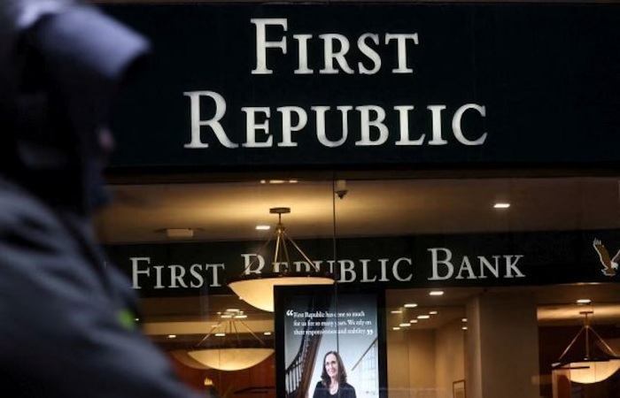 US Banking Crises ખતમ નથી થતું અમેરિકાનું બેન્કિંગ સંકટઃ વધુ એક બેન્ક ડૂબવાના આરે