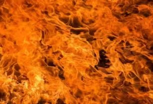 Untitled 102 10 ગુસ્સે ભરાયેલા ટોળાએ મણિપુરના સીએમ માટે તૈયાર કરાયેલા સ્થળમાં તોડફોડ કરી લગાવી આગ