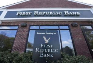 First Republic Bank US રેગ્યુલેટર્સે ફર્સ્ટ રિપબ્લિક બેન્ક કબ્જે કરી, જેપી મોર્ગન તેને હસ્તગત કરશે