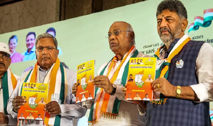 Karnataka Election Congress ભાજપ પછી કોંગ્રેસે પણ હવે જાહેર કર્યો કર્ણાટક ઇલેકશન માટેનો ચૂંટણી ઢંઢેરો