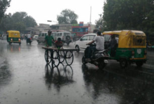 Ahmedabad MAIN અમદાવાદમાં ધોધમાર વરસાદ, વિવિધ વિસ્તારમાં ભરાયા પાણી, રાજ્યના 27 જીલ્લામાં બેઠું ચોમાસું