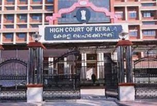Keral high court નગ્નતાને જાતીય સંબંધ સાથે ન જોડી શકાય, કેરળ હાઇકોર્ટનો સીમાચિન્હરૂપ ચુકાદો