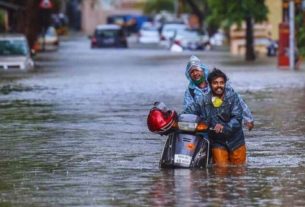 Untitled 148 4 મુંબઈમાં ભારે વરસાદે મચાવી તબાહી, ઘાટકોપરમાં ઈમારત ધરાશાયી, મહારાષ્ટ્રના અનેક જિલ્લાઓમાં એલર્ટ જારી