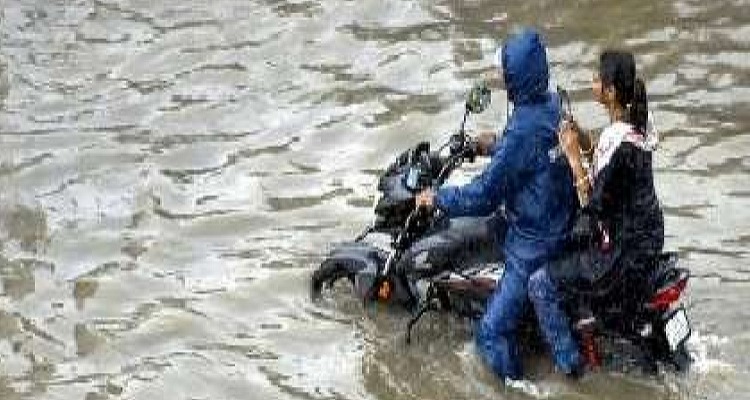 12 5 1 ગુજરાતના 114 તાલુકામાં સાર્વત્રિક વરસાદ,પાવી જેતપુરમાં આઠ ઇંચ વરસાદ
