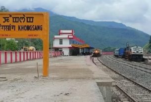 Alleged traders - arms and ammunition transported by train, FIR nodhai