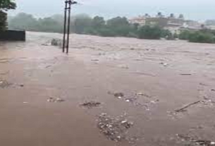 8 2 ગુજરાતમાં આવતીકાલે આ જિલ્લાઓમાં ભારે વરસાદની આગાહી,તંત્ર એલર્ટ