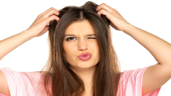 Hair itchiness increases in rainy season? Find out how to end this problem