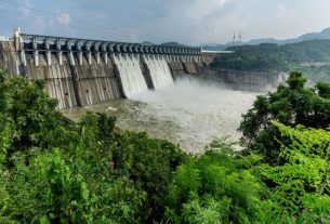 Sardar Sarovar Dam ચોમાસાના એક જ મહિનામાં રાજ્યના 207 જળાશયોમાં પાણીનો 70 ટકા જથ્થો