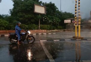 Untitled 144 3 સ્વતંત્રતા દિવસ પર દિલ્હી-NCRમાં ભારે વરસાદ, લોકોમાં છવાયો ખુશીનો માહોલ