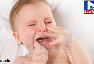 Image 91 દાંત નીકળે ત્યારે તમારૂ બાળક રડે છે? આ નુસ્ખાઓ અપનાવી તરત જ ઈલાજ કરો