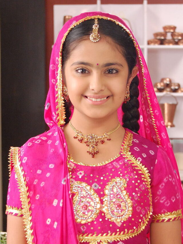 desktop-wallpaper-avika-gor-balika-vadhu-traditional