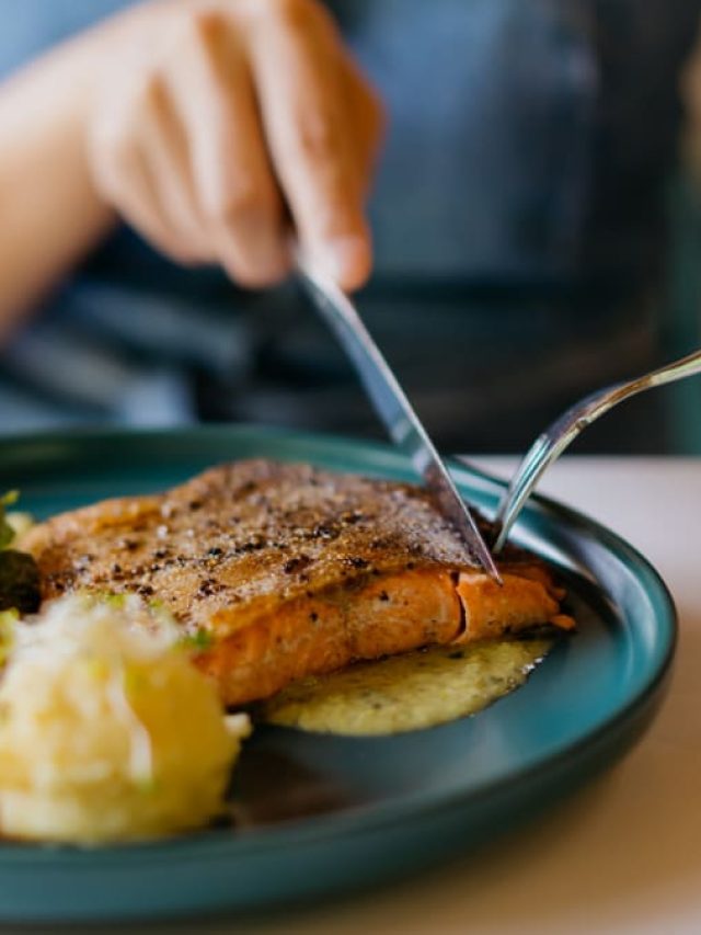 best-time-to-eat-dinner-for-weight-loss-according-to-registered-dietitians