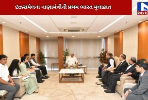 Finance Minister Smotrich visits India