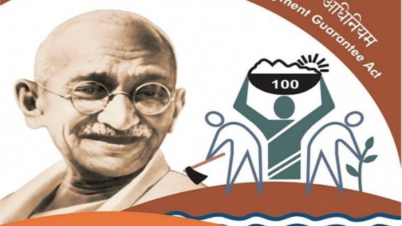 મનરેગા (MGNREGA) એક દૂરંદેશી અને વૈશ્વિક સ્તરે પ્રશંસિત કાયદો