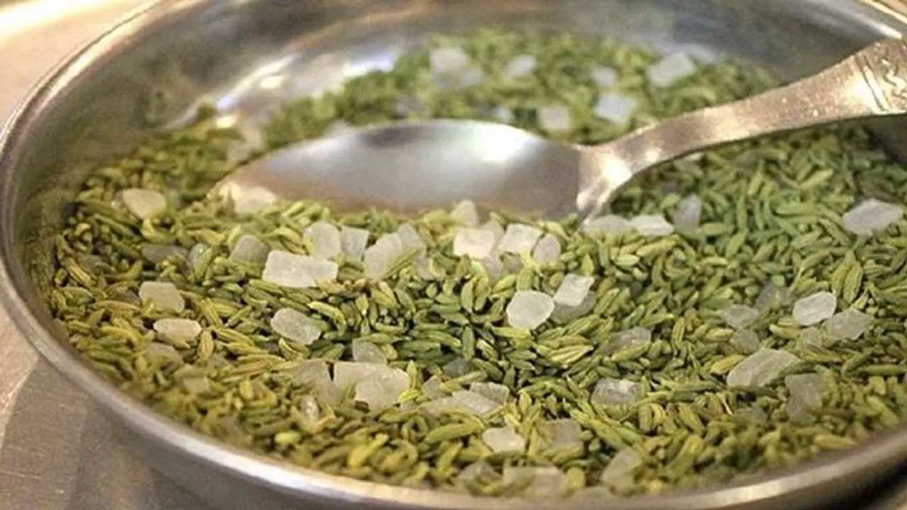 વરિયાળી અને મિશ્રી