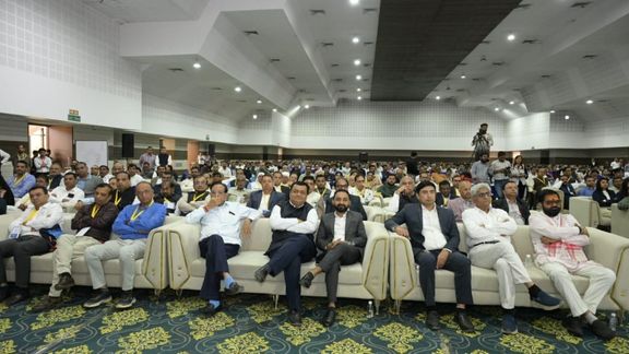 કચ્છ આજે ટુરીઝમ, ખેતી તથા  ઔદ્યોગિક વિકાસમાં અગ્રેસર બન્યું છે