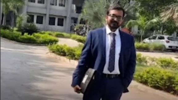 SDM હોવાનું કહી લગ્ન કર્યા હોવાનો આરોપ