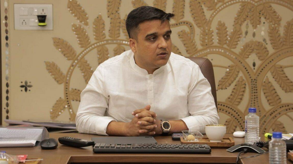 હર્ષ સંઘવી