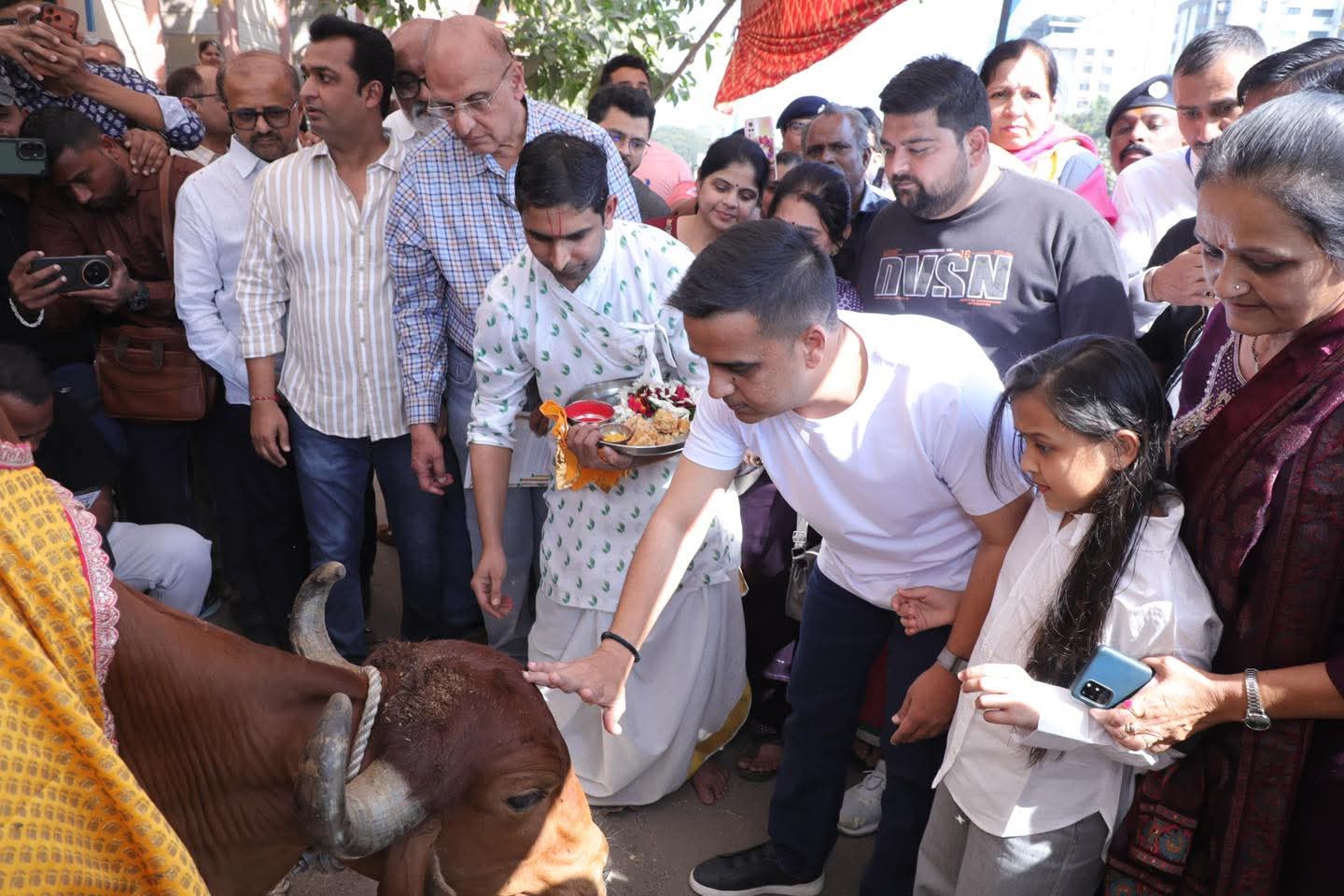 હર્ષ સંઘવી