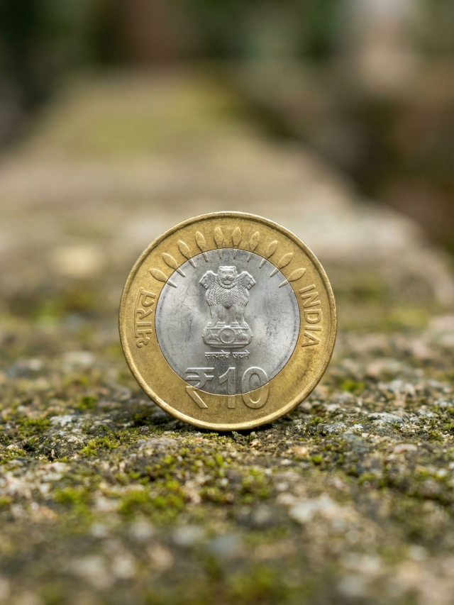 10 rupee coin