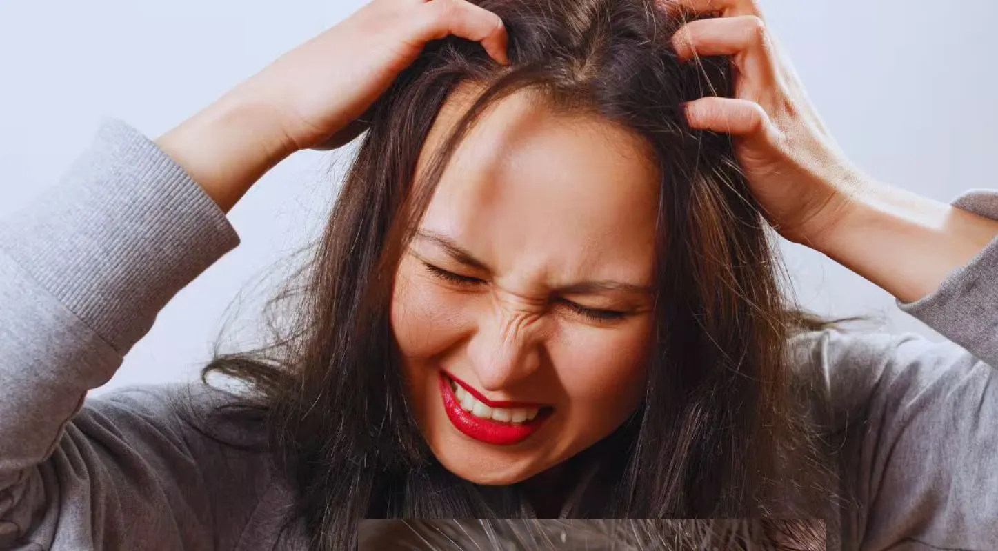 Dandruff, ખોડો, વાળ, એલોવેરા, ટિપ્સ