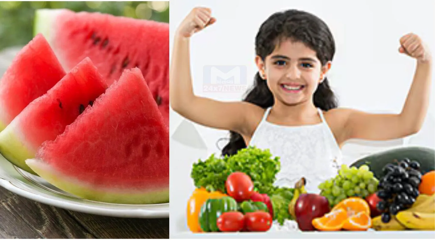 Fruits Storage , દાડમ, કેળા, સ્ટ્રોબેરી, પપૈયું