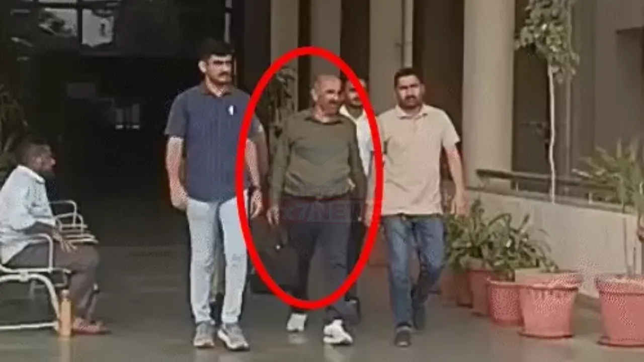 Vadodara SOG ASI Laxmikant Desai Suspended