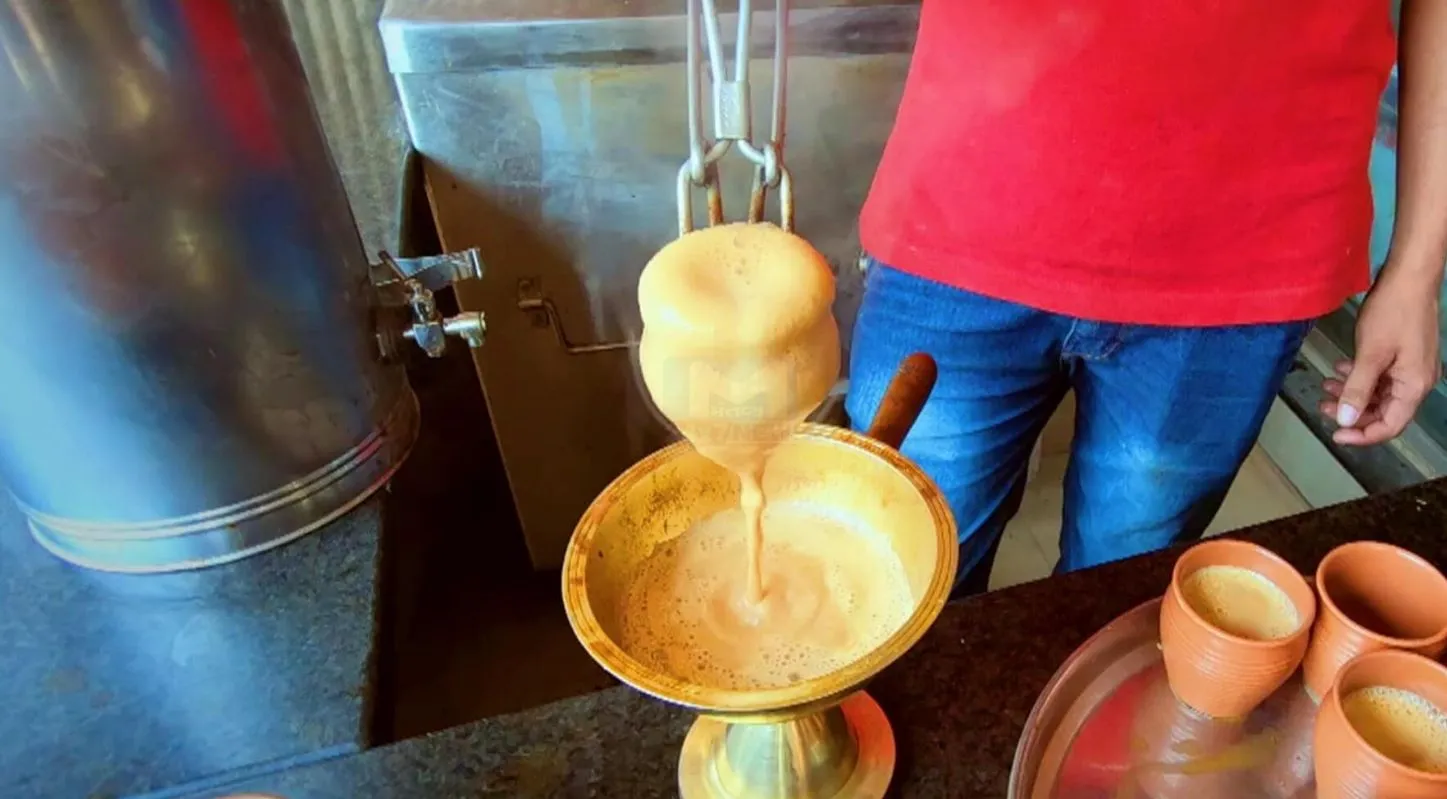 Kulhad Tandoori Chai, ઢાબા સ્ટાઇલ, સ્મોકી ફ્લેવર, ચાની પત્તી, ટ્રિક