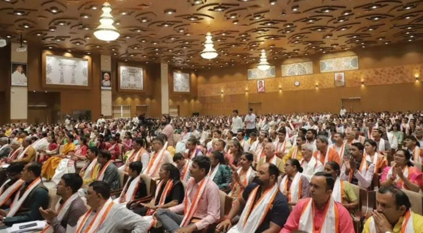 Sanskrit Sanman Samaroh, વિદ્યાર્થીઓ, રાજ્ય સંસકૃત બોર્ડ, ગીતાભૂષણ