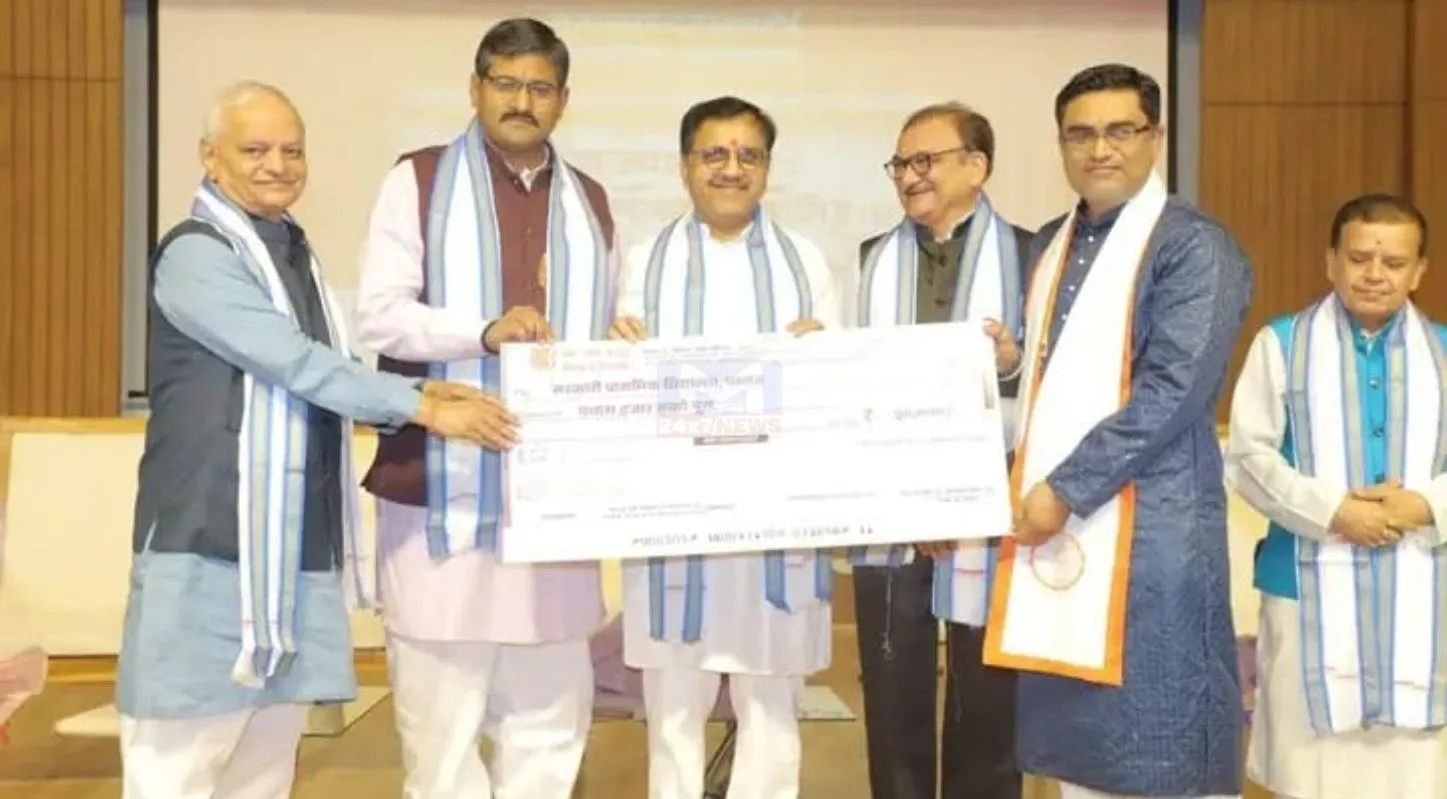 Sanskrit Sanman Samaroh, વિદ્યાર્થીઓ, રાજ્ય સંસકૃત બોર્ડ, ગીતાભૂષણ