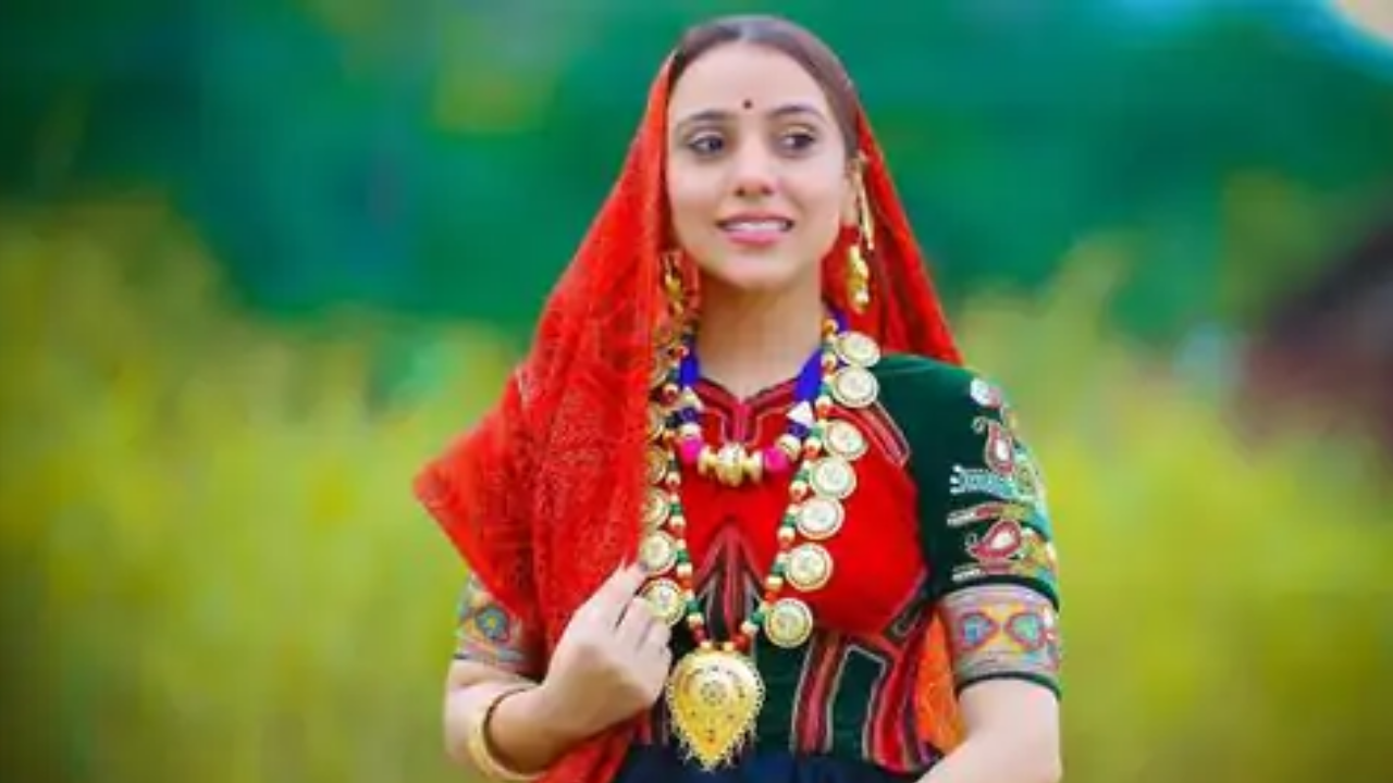 લોકગાયિકા Kinjal Rabari સ્વગૃહે પરત ફરી