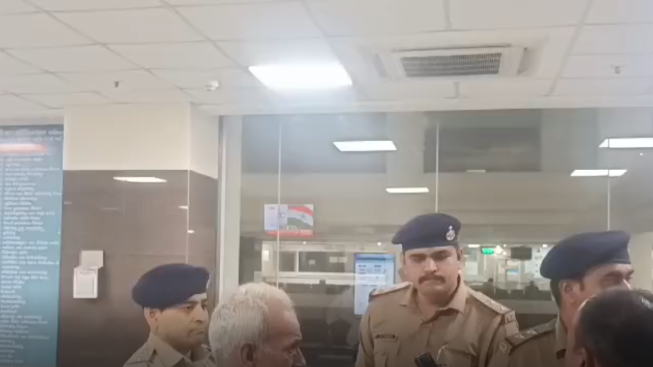 સુરતની Kiran Hospitalમાં બાળકીના મોતથી હોબાળો
