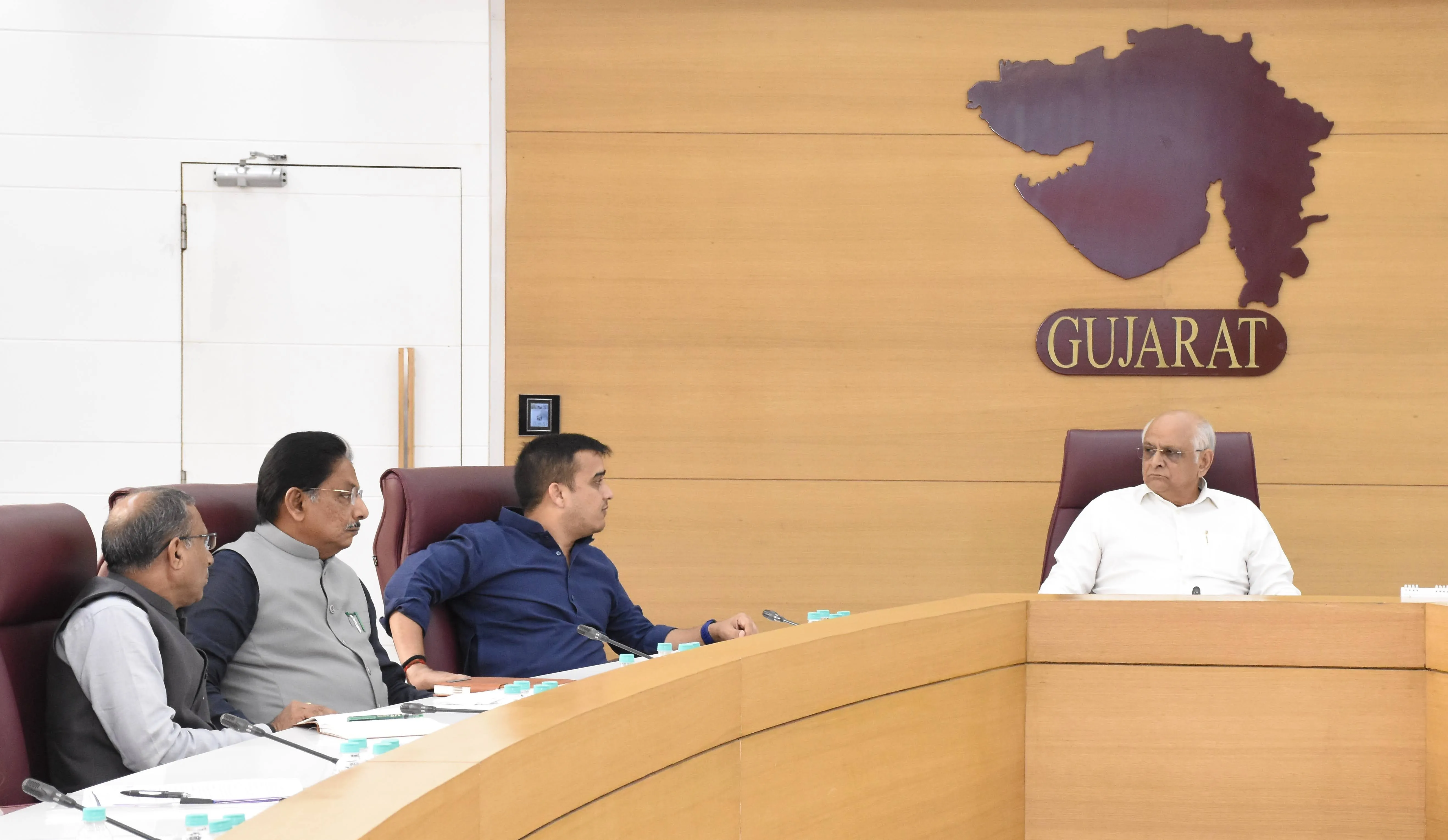 CM Patel, પેટ્રોલ, ડિઝલ, ફર્ટિલાઇઝર, PNG