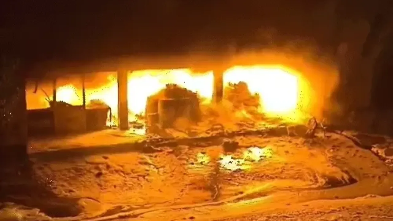 Kalol Oil Godown Fire