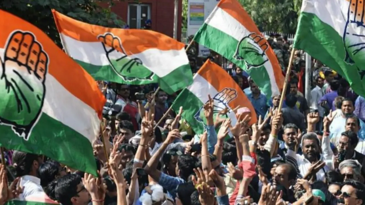 Navsari Congress Resignation News