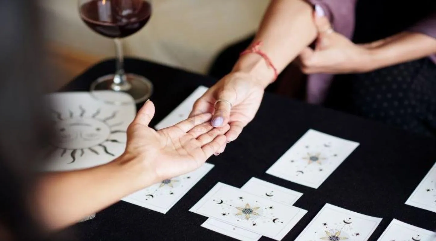 Palmistry,લવમેરેજ,એરેન્જ મેરેજ, હૃદય રેખા, શુક્ર પર્વત